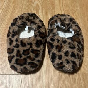 Old Navy Leopard Slippers